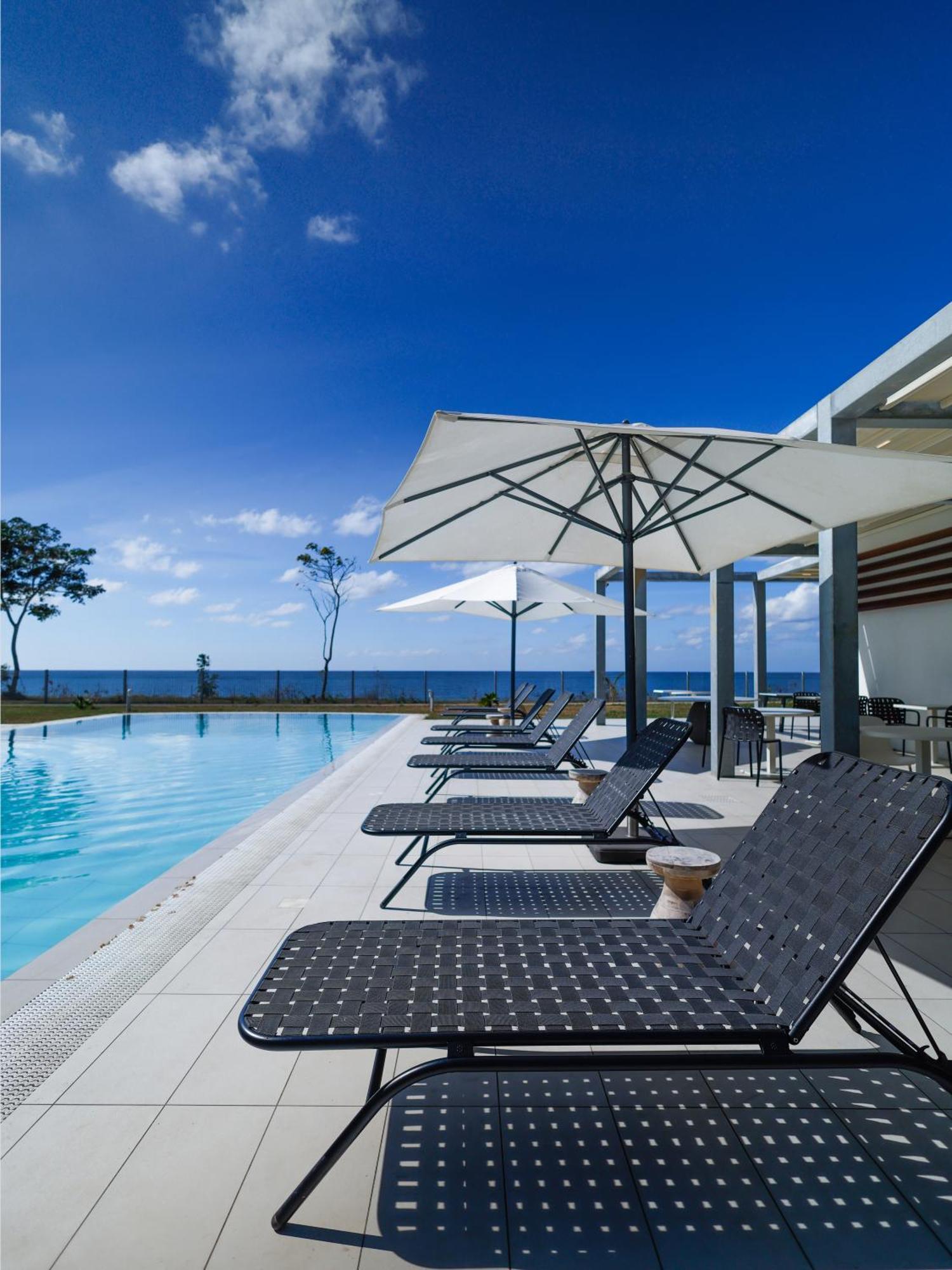 Ibis Styles Mayotte Aeroport Pamandzi Exterior foto